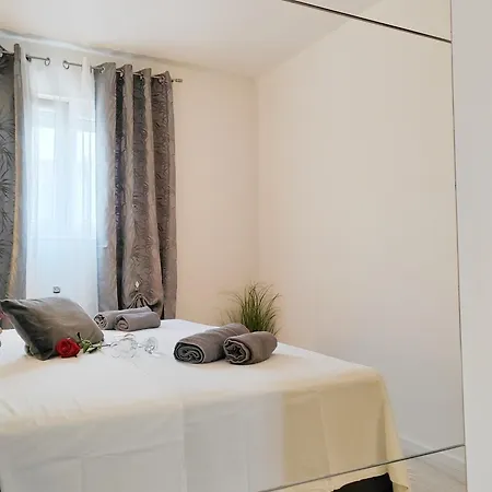 Apartment Toni With Private Parking Zadar Exterior foto